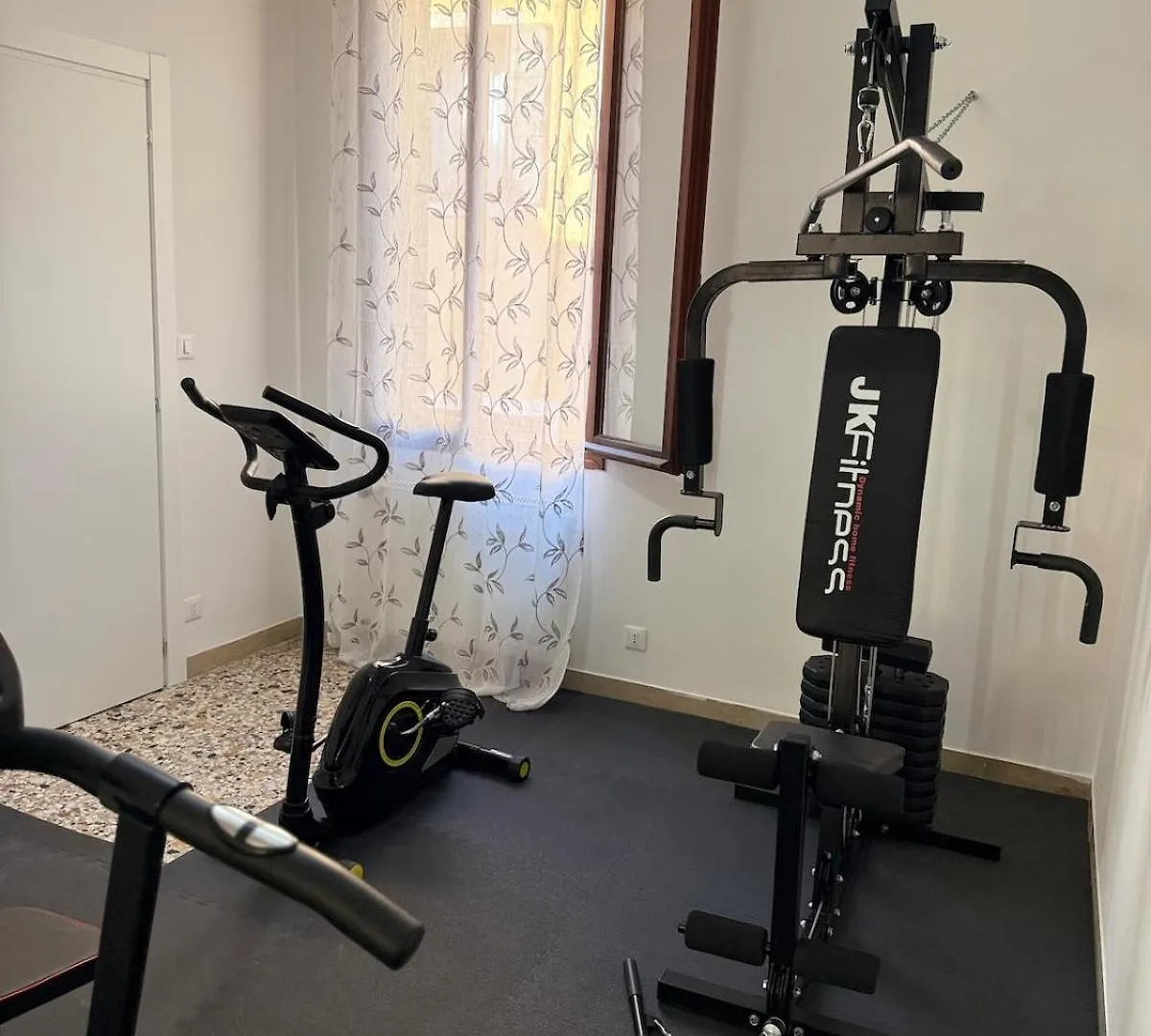 Accademia Apartment With Gym In Center Venice