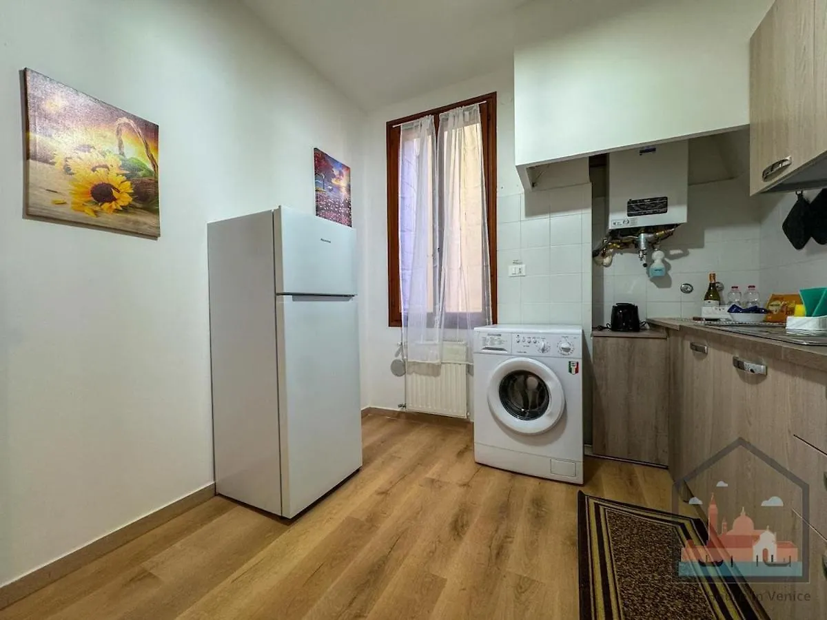 Accademia Apartment With Gym In Center Venice