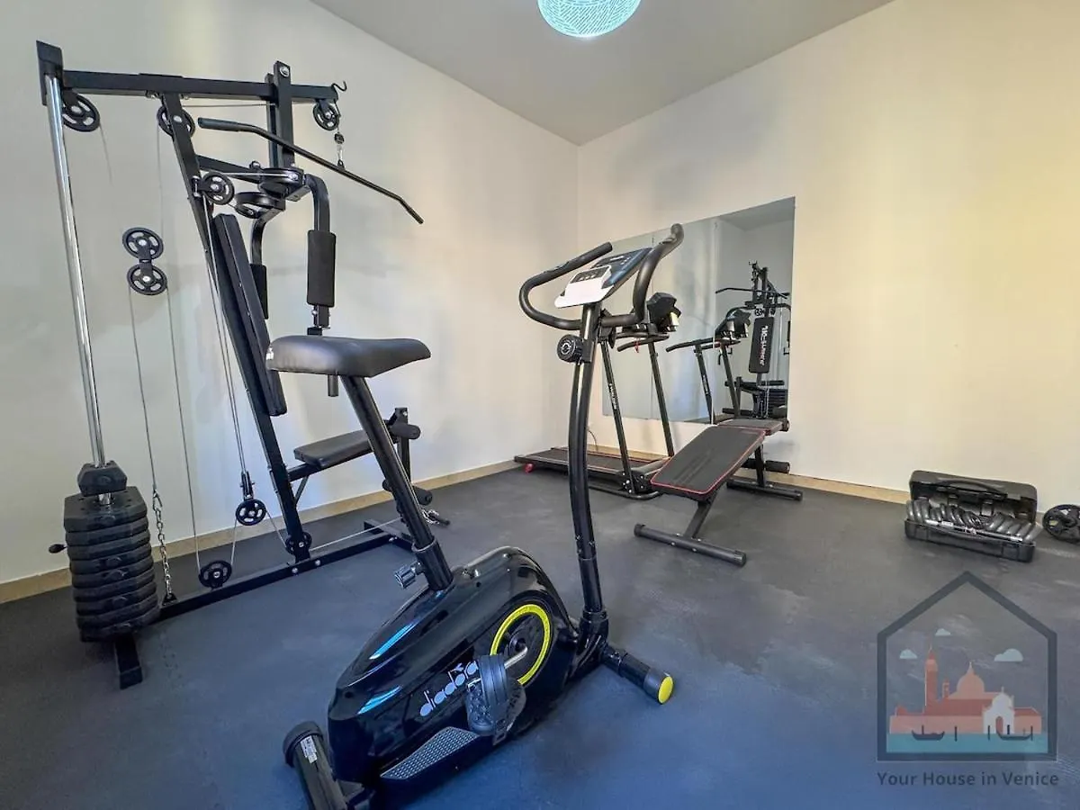 Accademia Apartment With Gym In Center Venice