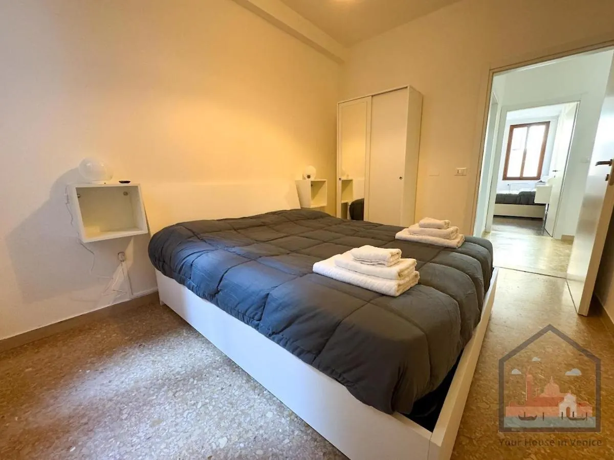 Accademia Apartment With Gym In Center Venice