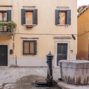 Appartement Accademia R&r, Venise