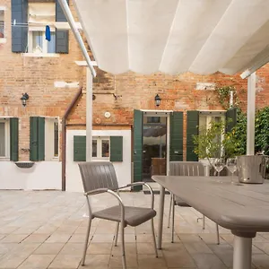 Luxury Garden Mansion R&r Venezia
